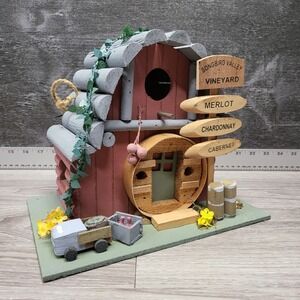 Vineyard Vintage Winery Birdhouse‎ 10.75x6.75x8.5